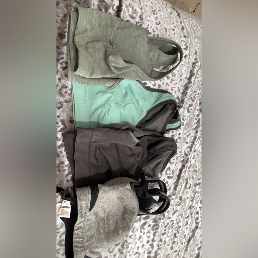 Sports bra bundle
